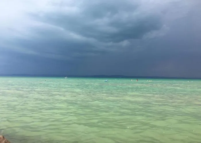 Portum Vendeghaz 度假居 希欧福克