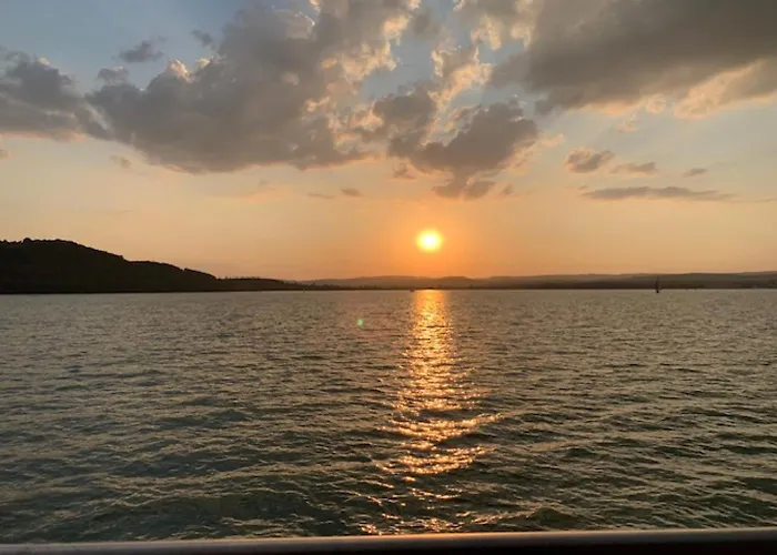 Portum Vendeghaz 度假居 *